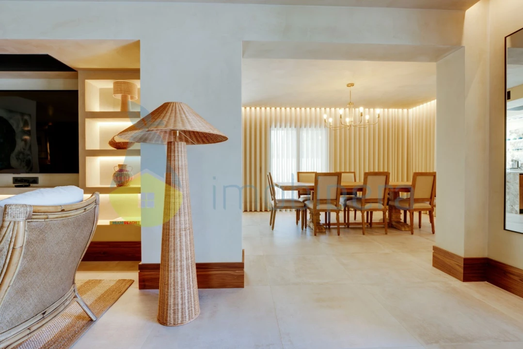 Moradia T5 para Venda em Guia Foto 5