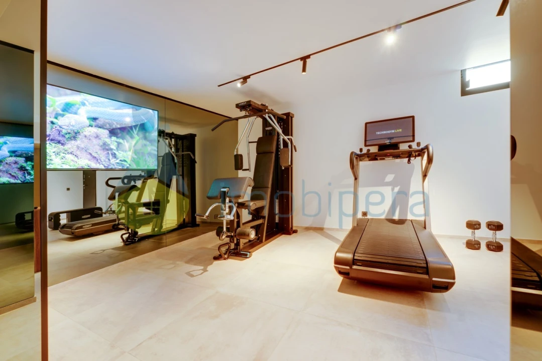 Moradia T5 para Venda em Guia Foto 25