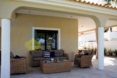 Moradia T5 para Venda em Guia