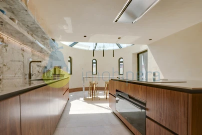 Moradia T5 para Venda em Guia