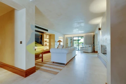 Moradia T5 para Venda em Guia