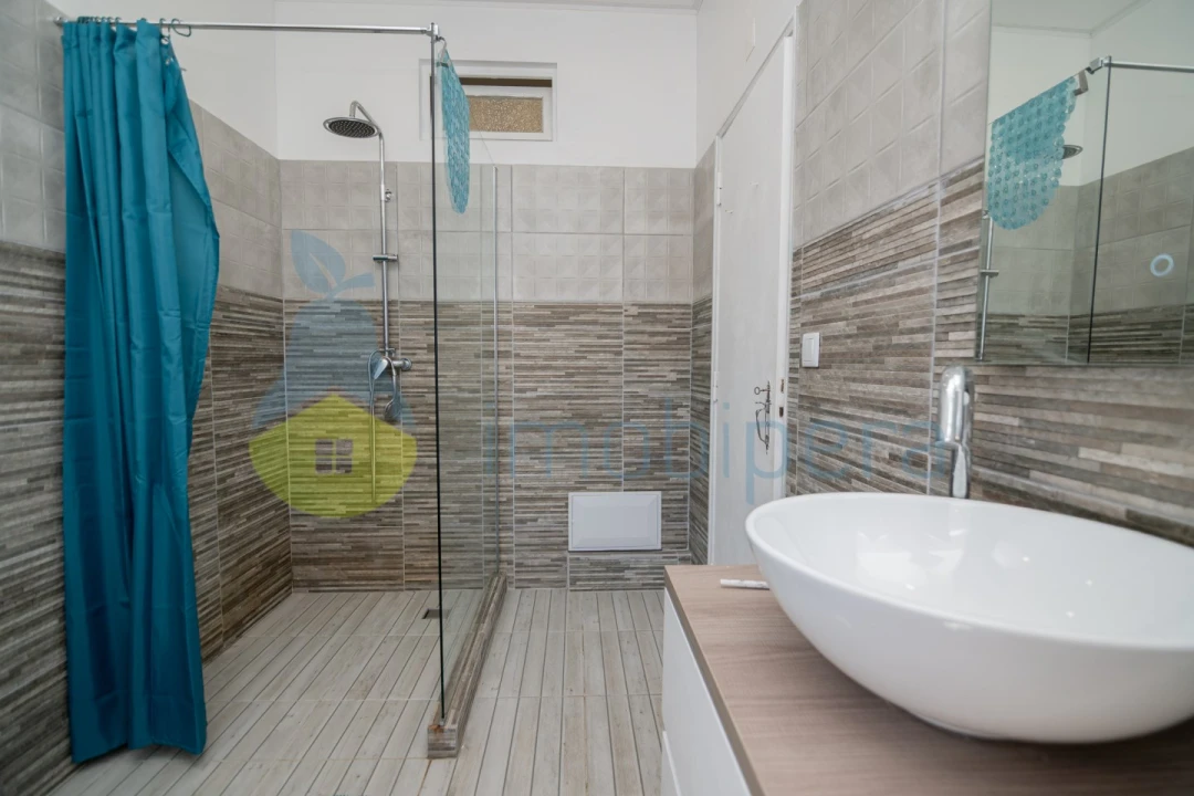 Moradia T3 para Venda em Silves Foto 35