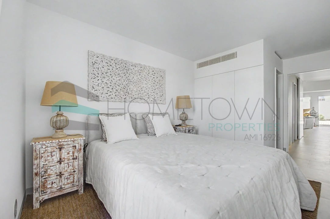 Apartamento T2 para Venda em Quarteira Foto 13