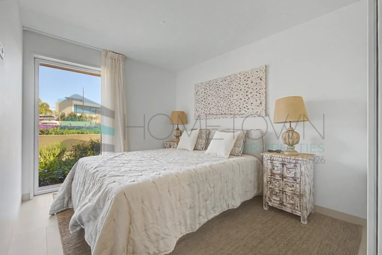 Apartamento T2 para Venda em Quarteira Foto 11