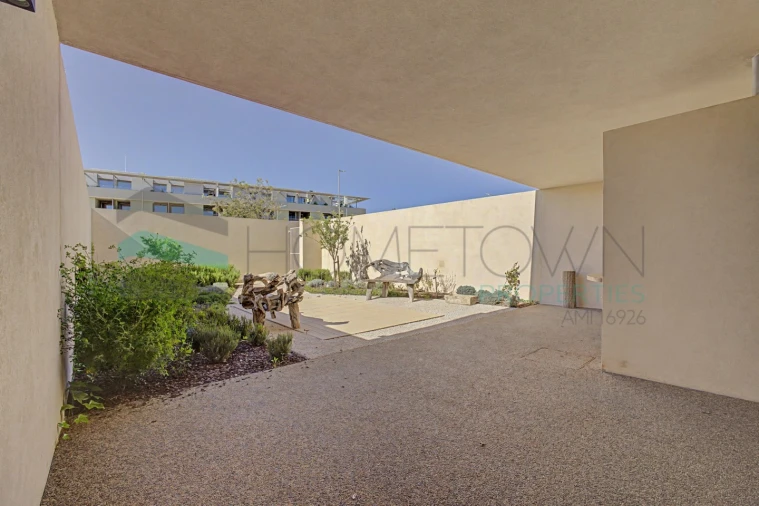 Apartamento T2 para Venda em Quarteira Foto 19