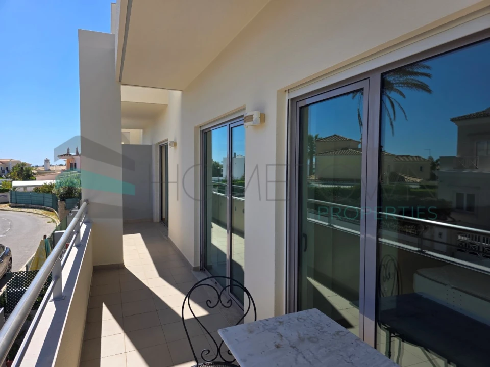 Apartamento T2 para Venda em Albufeira e Olhos de Água Foto 6