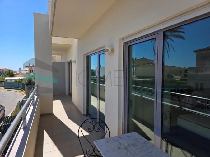 Apartamento T2 para Venda em Albufeira e Olhos de Água Foto 6