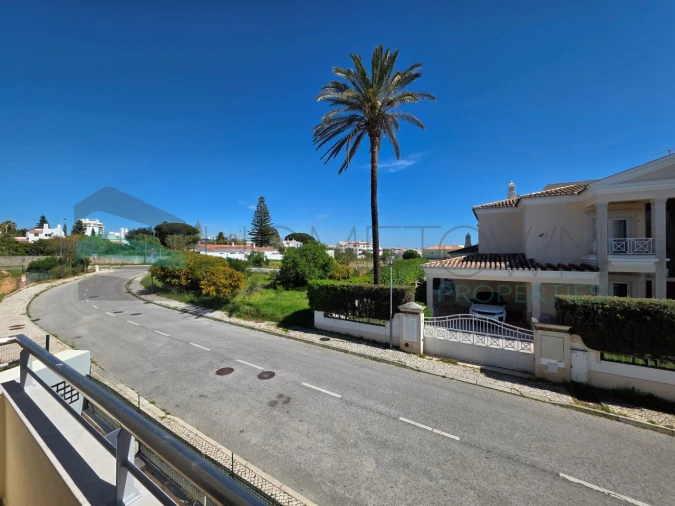 Apartamento T2 para Venda em Albufeira e Olhos de Água Foto 1