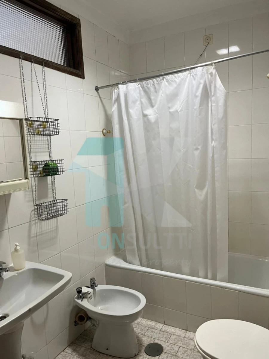 Apartamento T1 para Venda em Santa Marinha e São Pedro da Afurada Foto 14