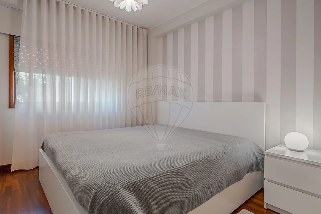 Apartamento T3 para Venda em Ramalde Foto 17
