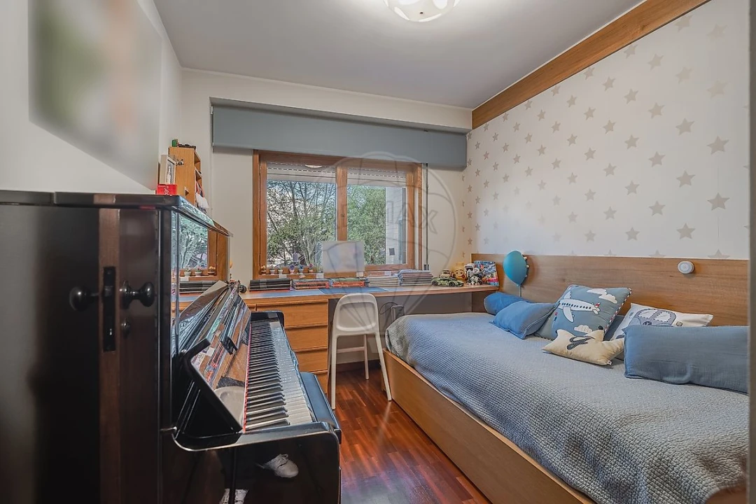 Apartamento T3 para Venda em Ramalde Foto 16