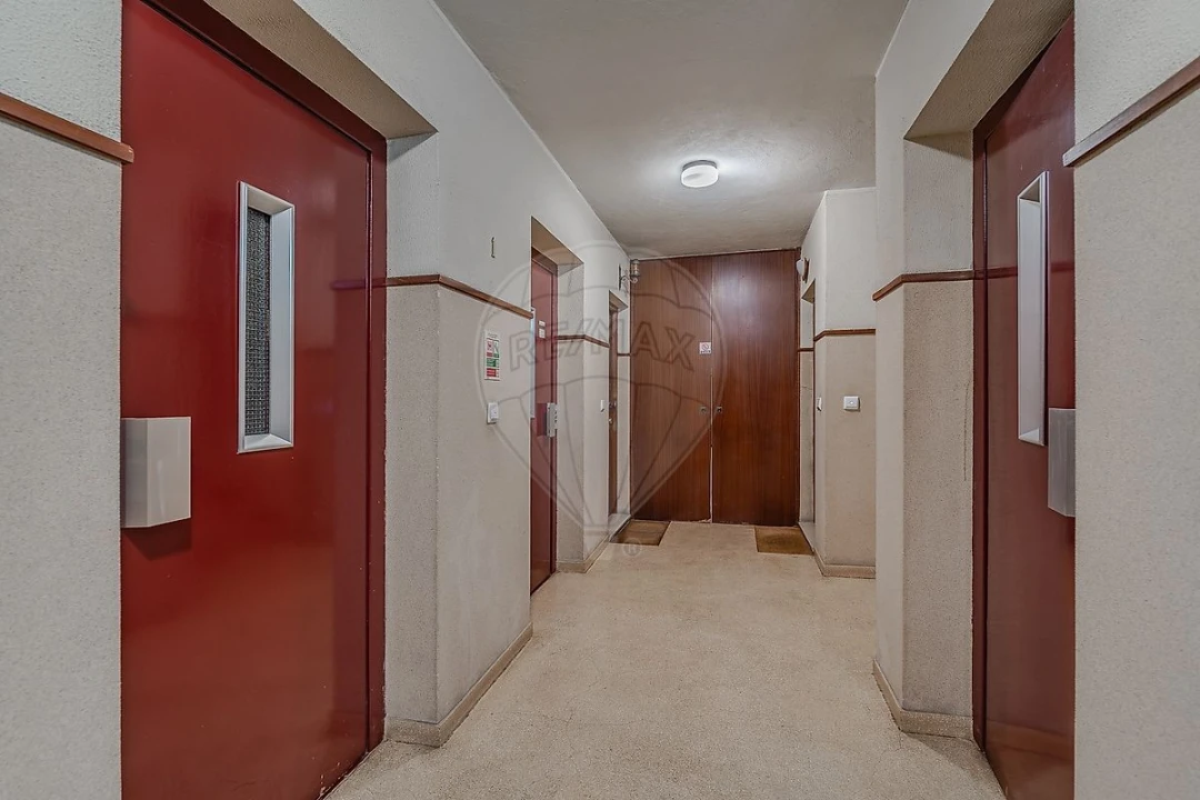 Apartamento T3 para Venda em Ramalde Foto 21