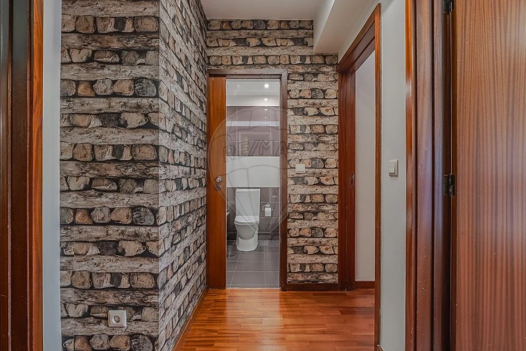 Apartamento T3 para Venda em Ramalde Foto 20