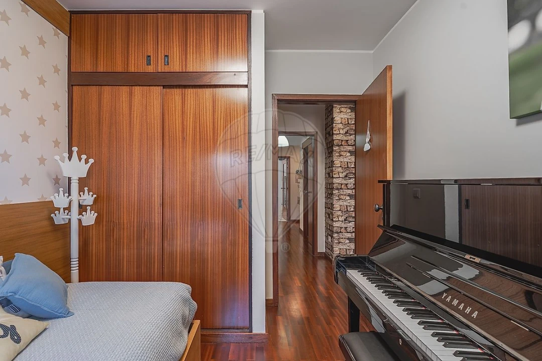 Apartamento T3 para Venda em Ramalde Foto 18