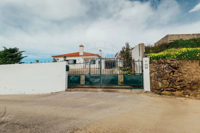 Moradia T3 para Venda em Azueira e Sobral da Abelheira Foto 50