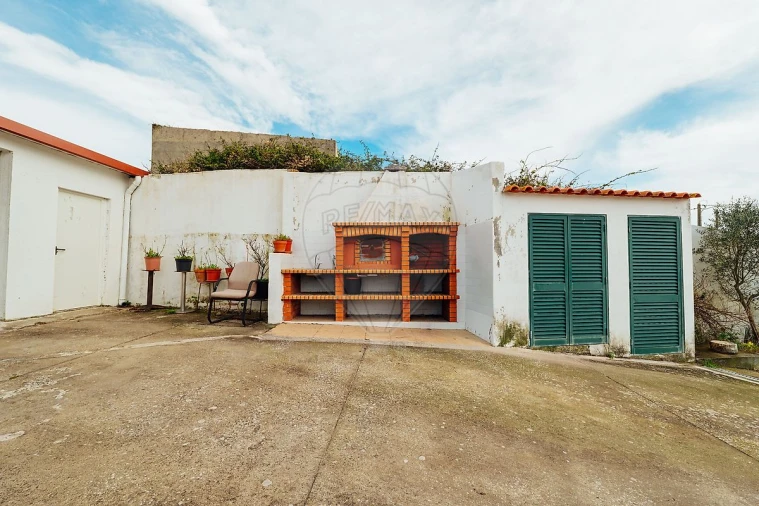 Moradia T3 para Venda em Azueira e Sobral da Abelheira Foto 4