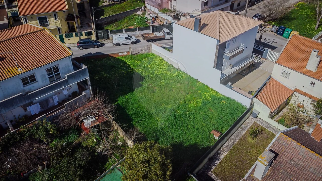 Terreno para Venda em Ramada e Caneças Foto 2