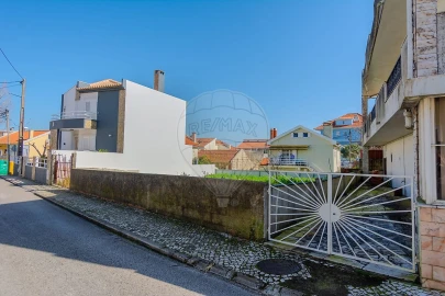 Terreno para Venda em Ramada e Caneças