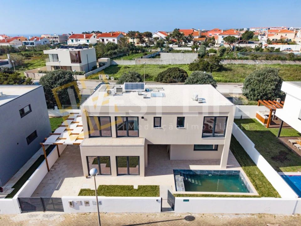 Moradia T3 para Venda em Ericeira Foto 28