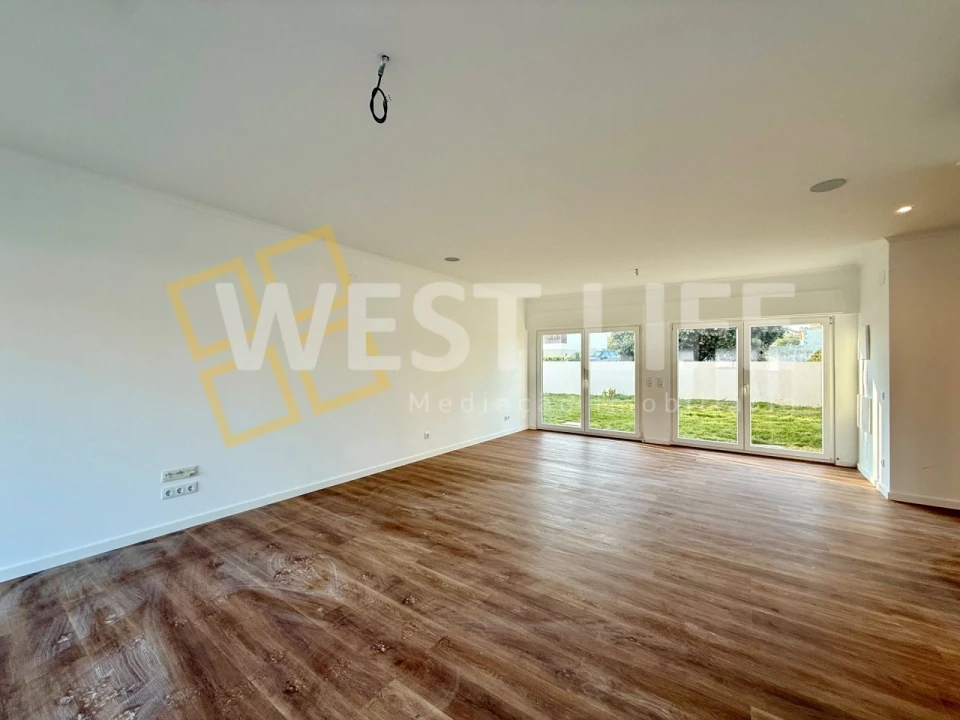 Moradia T3 para Venda em Ericeira Foto 4