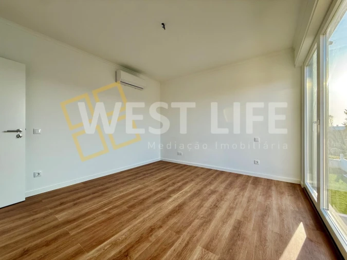 Moradia T3 para Venda em Ericeira Foto 13