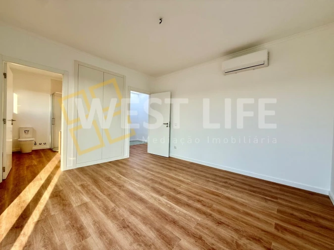 Moradia T3 para Venda em Ericeira Foto 14