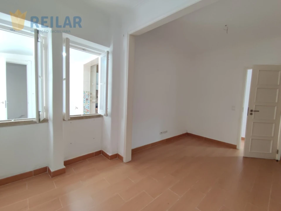 Apartamento T1 para Venda em São Vicente Foto 3