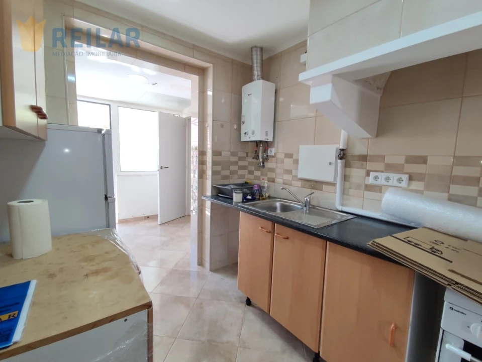 Apartamento T1 para Venda em São Vicente Foto 6