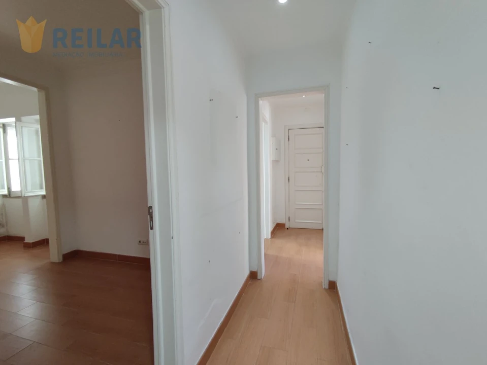 Apartamento T1 para Venda em São Vicente Foto 14