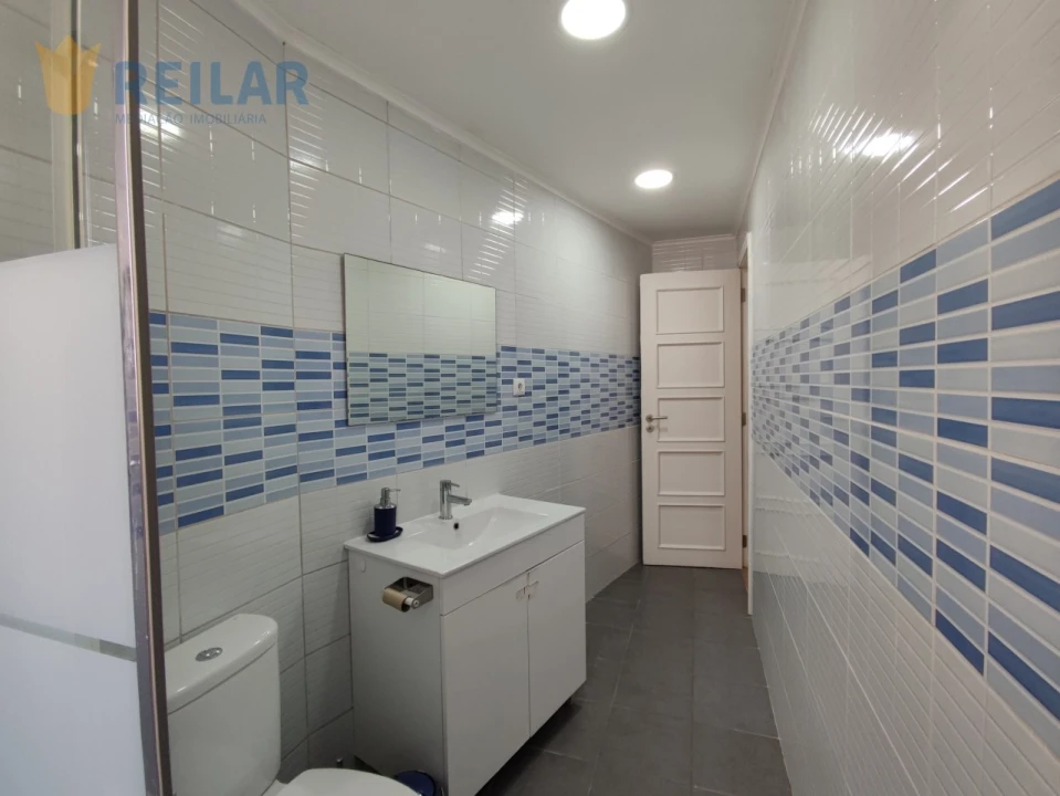 Apartamento T1 para Venda em São Vicente Foto 17