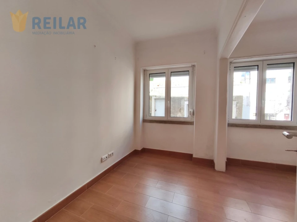 Apartamento T1 para Venda em São Vicente Foto 8