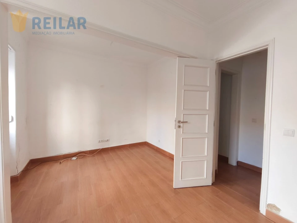 Apartamento T1 para Venda em São Vicente Foto 9