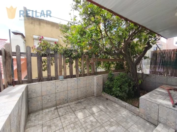 Apartamento T1 para Venda em São Vicente