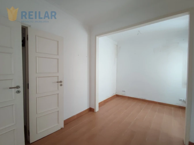Apartamento T1 para Venda em São Vicente Foto 12