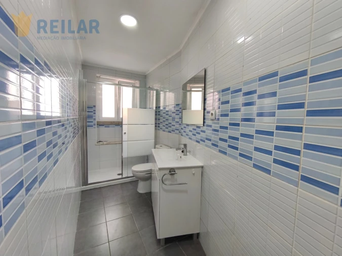 Apartamento T1 para Venda em São Vicente Foto 5