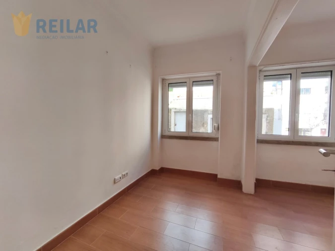 Apartamento T1 para Venda em São Vicente Foto 8