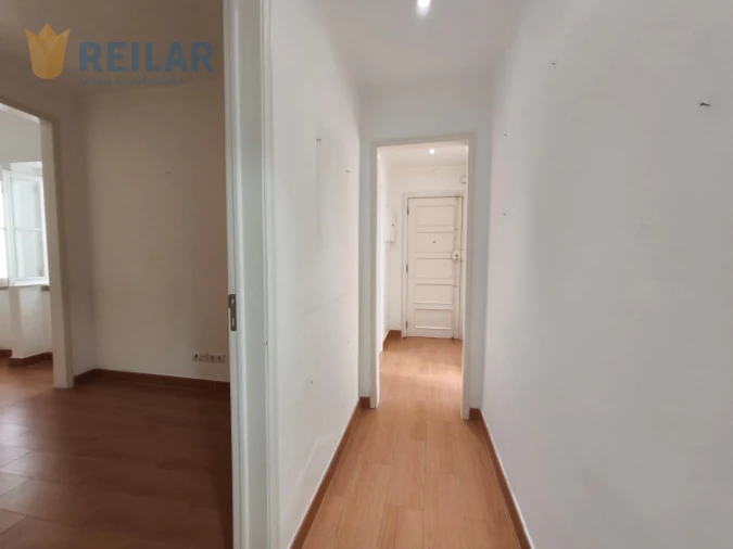 Apartamento T1 para Venda em São Vicente Foto 18