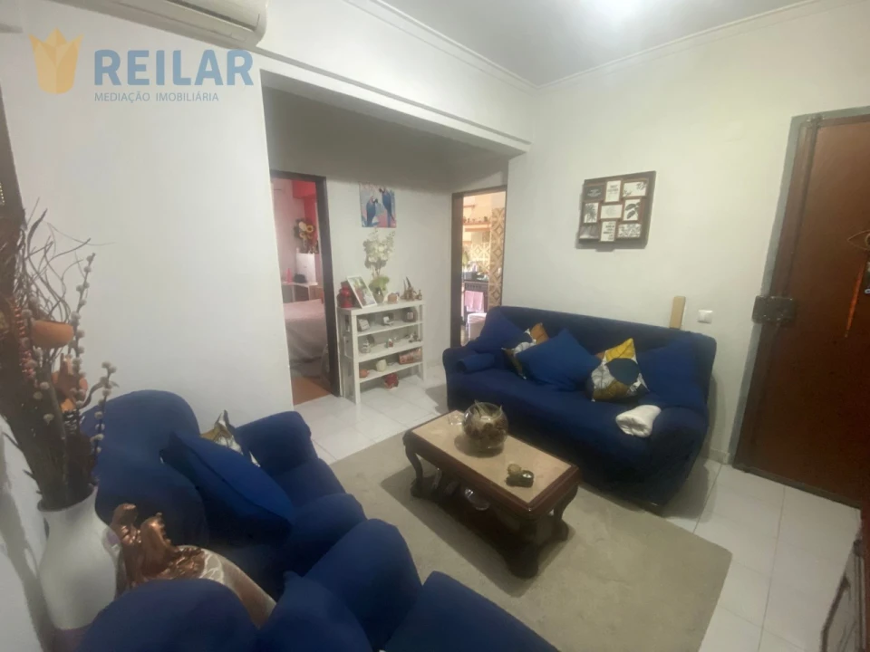 Apartamento T1 para Venda em Póvoa de Santa Iria e Forte da Casa Foto 1