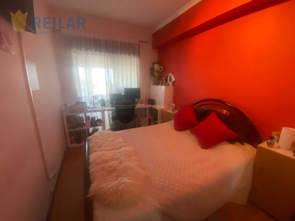 Apartamento T1 para Venda em Póvoa de Santa Iria e Forte da Casa Foto 6