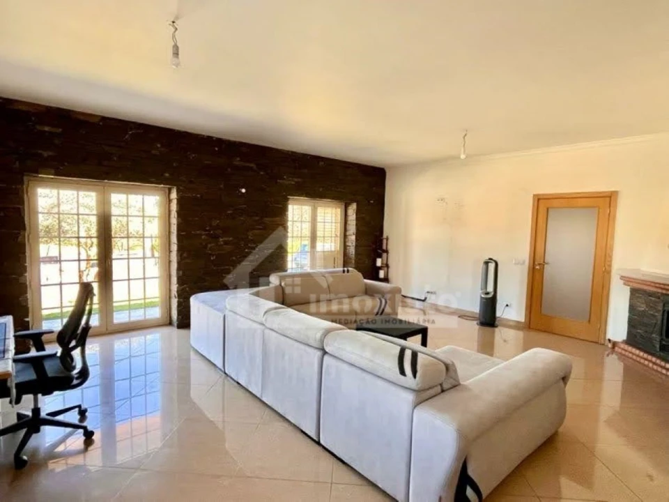 Moradia T4 para Venda em Figueiró dos Vinhos e Bairradas Foto 9