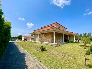 Moradia T4 para Venda em Figueiró dos Vinhos e Bairradas