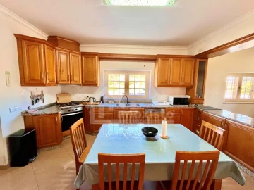 Moradia T4 para Venda em Figueiró dos Vinhos e Bairradas