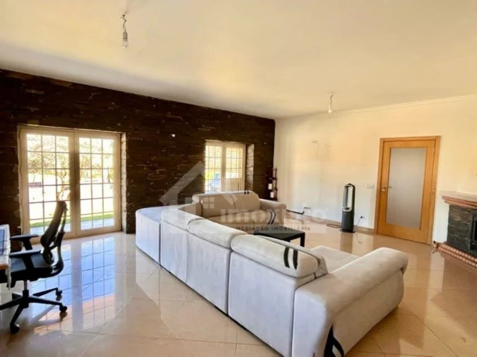 Moradia T4 para Venda em Figueiró dos Vinhos e Bairradas Foto 9