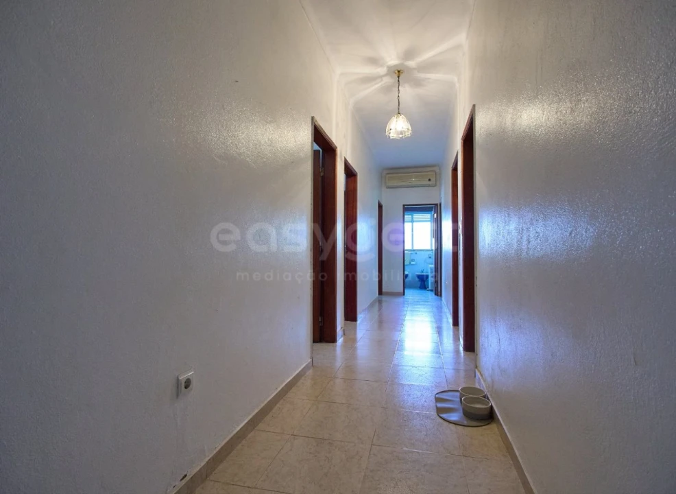 Moradia T5 para Venda em Altura Foto 8