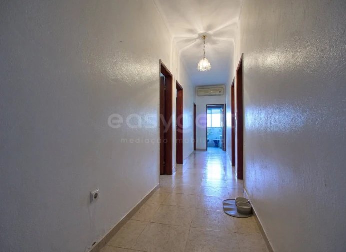 Moradia T5 para Venda em Altura Foto 8