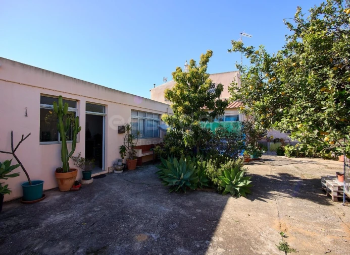 Moradia T5 para Venda em Altura Foto 24