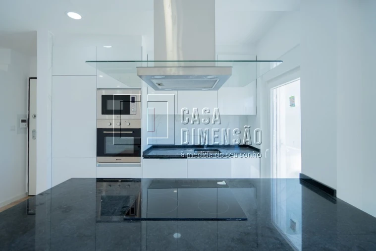 Apartamento T3 para Venda em Benfica Foto 10