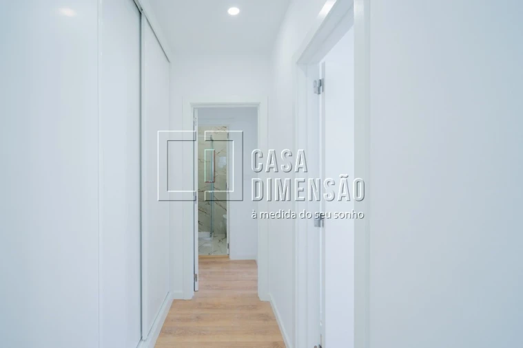 Apartamento T3 para Venda em Benfica Foto 18