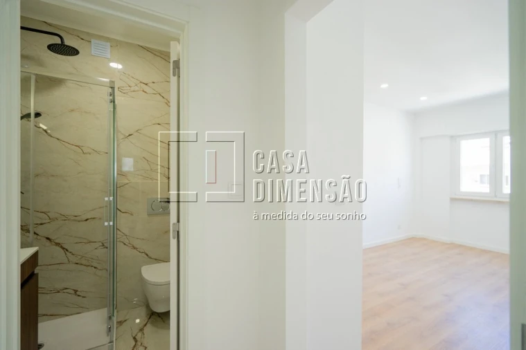 Apartamento T3 para Venda em Benfica Foto 25