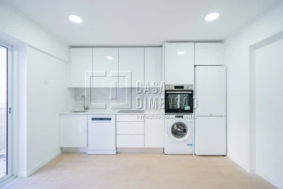 Apartamento T2 para Venda em Venteira